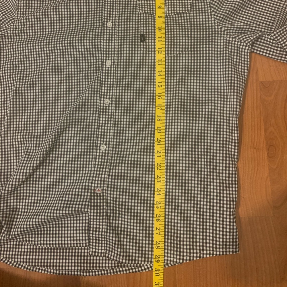 Travis Mathew Longsleeve Button Up Size Xl - image 5